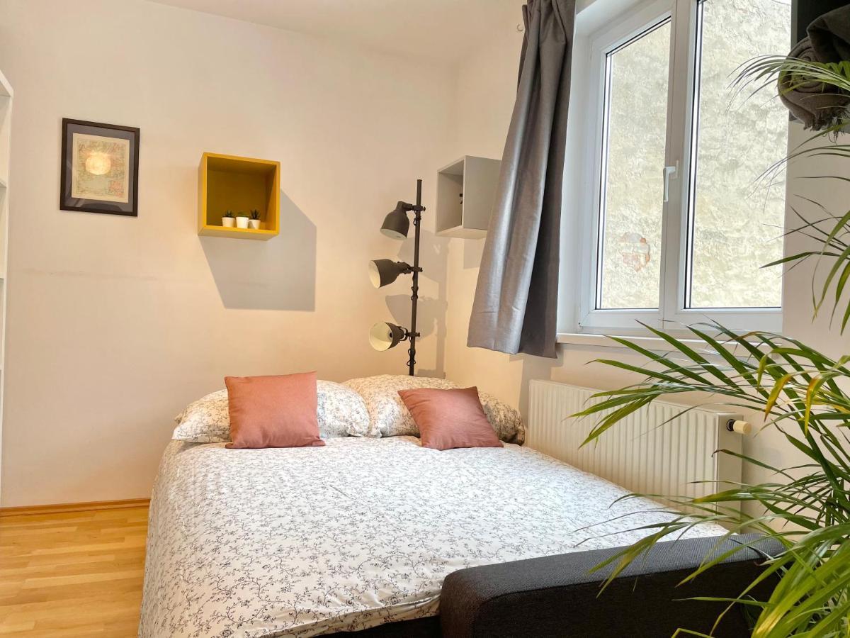 Premium Apartment With Balcony In Classy Area Viena Exterior foto